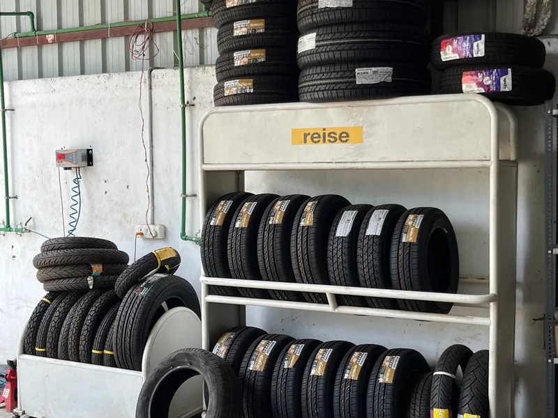 Bridgestone Tyres - Kovilpalayam |Foam Wash| Alignment | Balancing | Tyres — tire shop (photo 6)